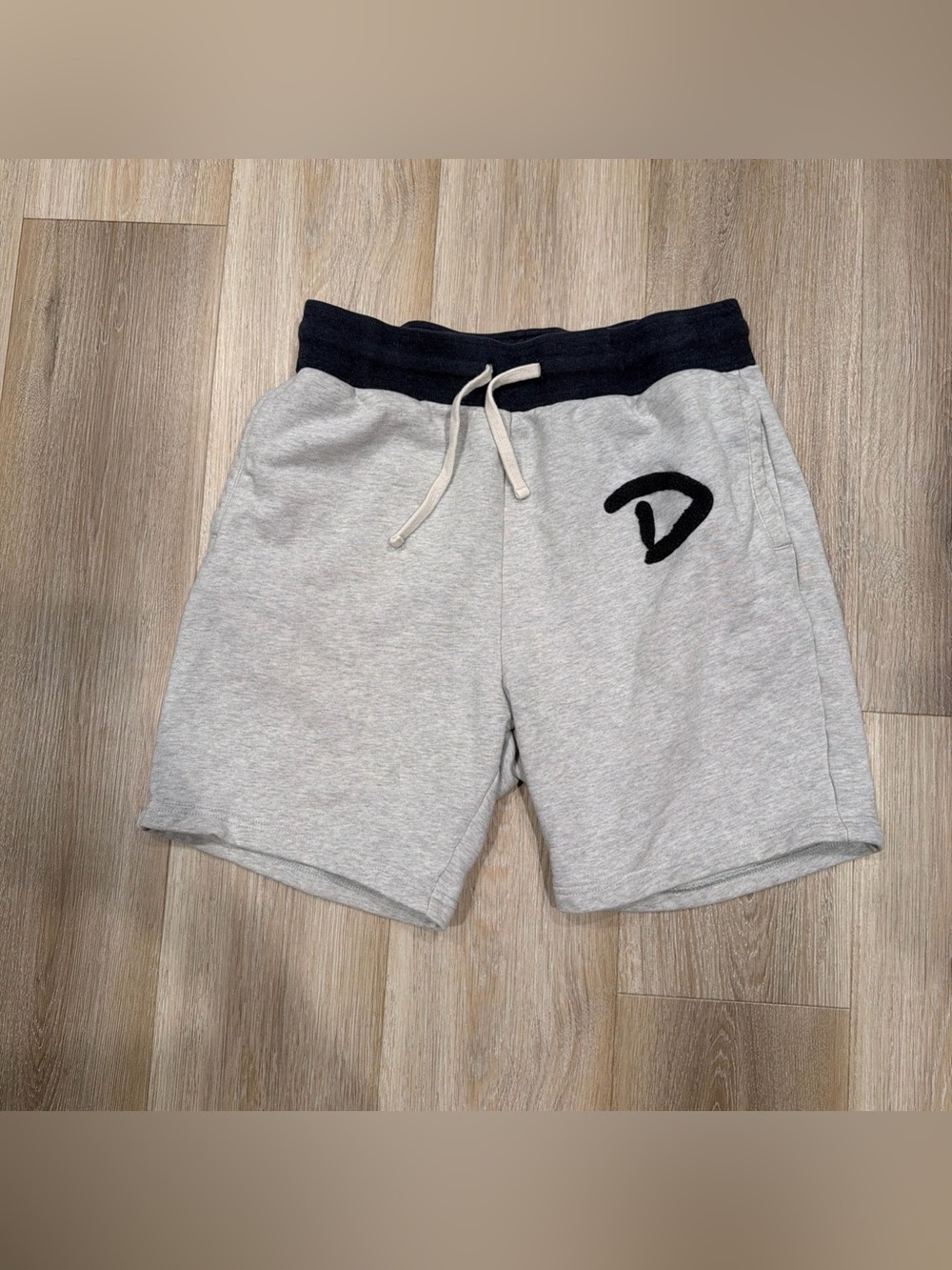 Diamond Supply Co Sweat Shorts Pockets Logo Grey Mens Medium